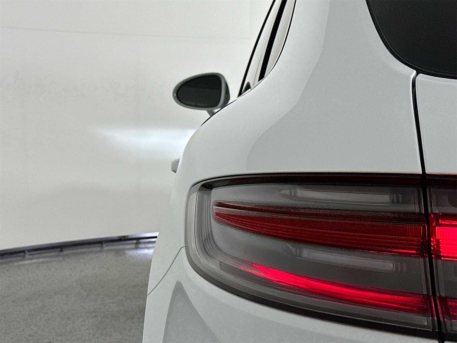 New 2026 Porsche Macan S image 16