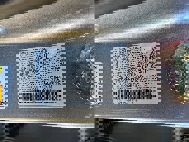 Used 2025 Honda CR-V Sport image 11