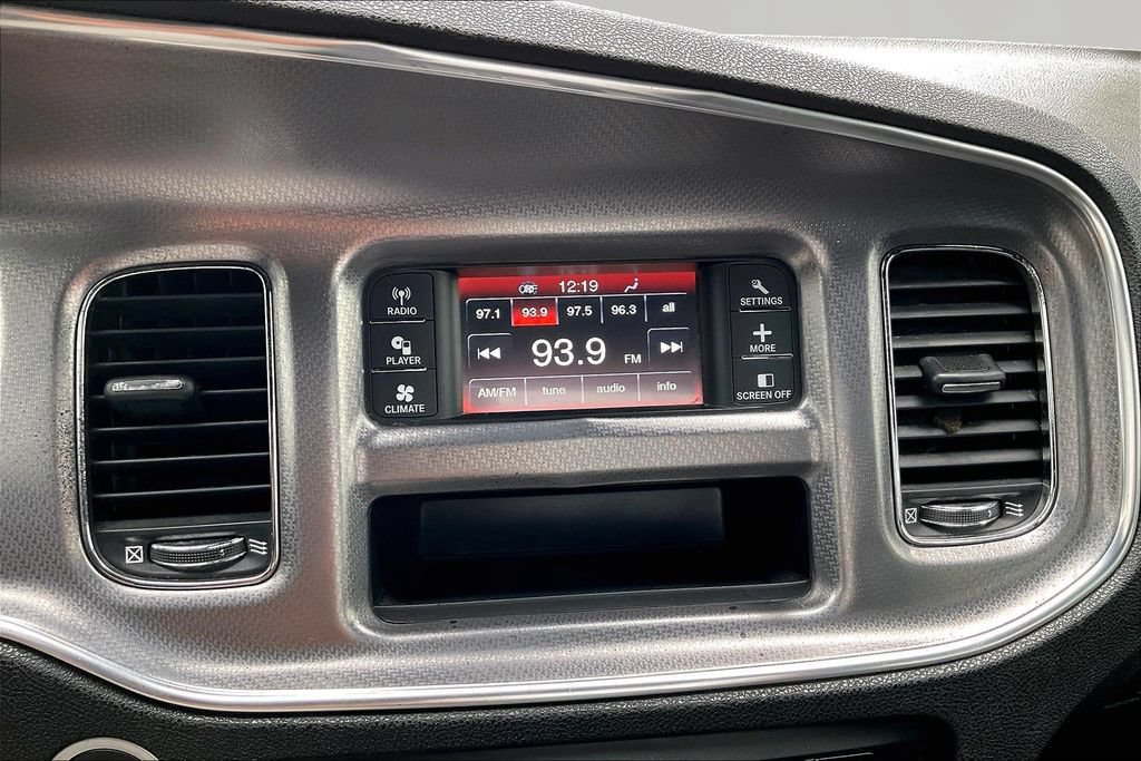 Used 2014 Dodge Charger SE RWD image 16