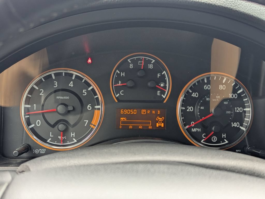 Used 2015 Nissan Armada Platinum w/ 2nd Row Captain Seat Package AWD/4WD image 14
