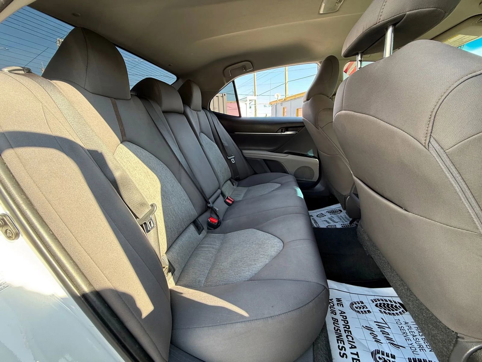 Used 2018 Toyota Camry LE image 13