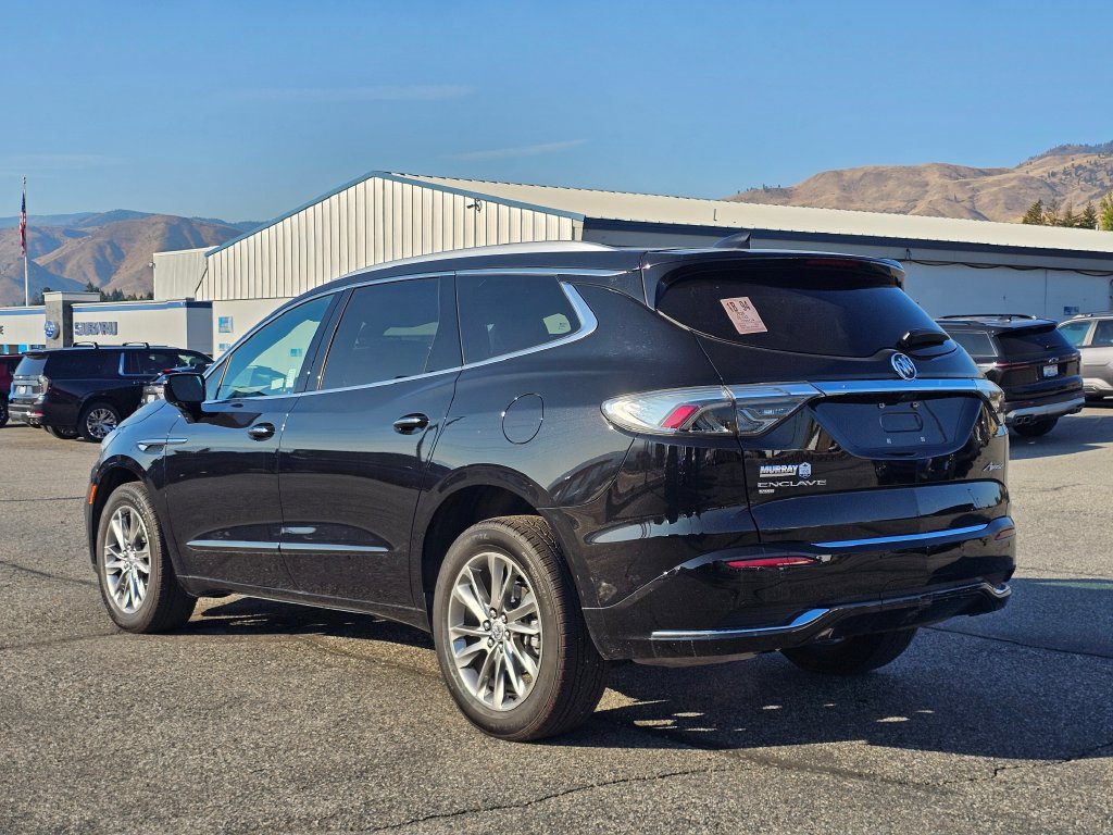 Used 2024 Buick Enclave Avenir w/ Avenir Technology Package AWD/4WD image 3