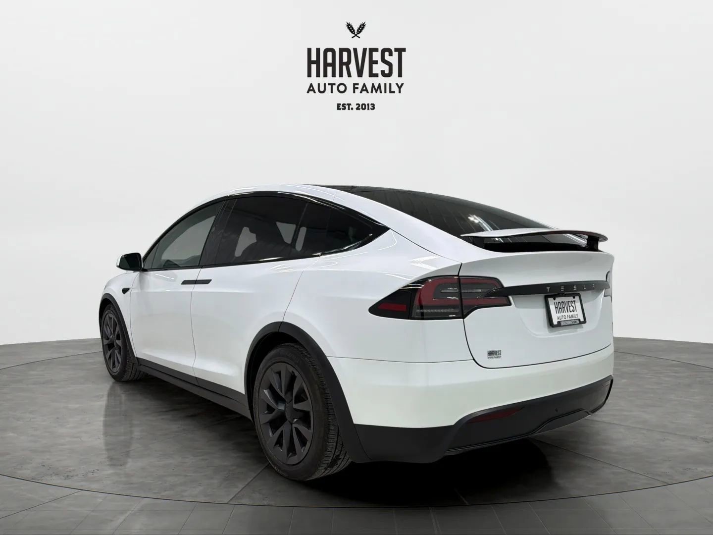Used 2023 Tesla Model X image 4
