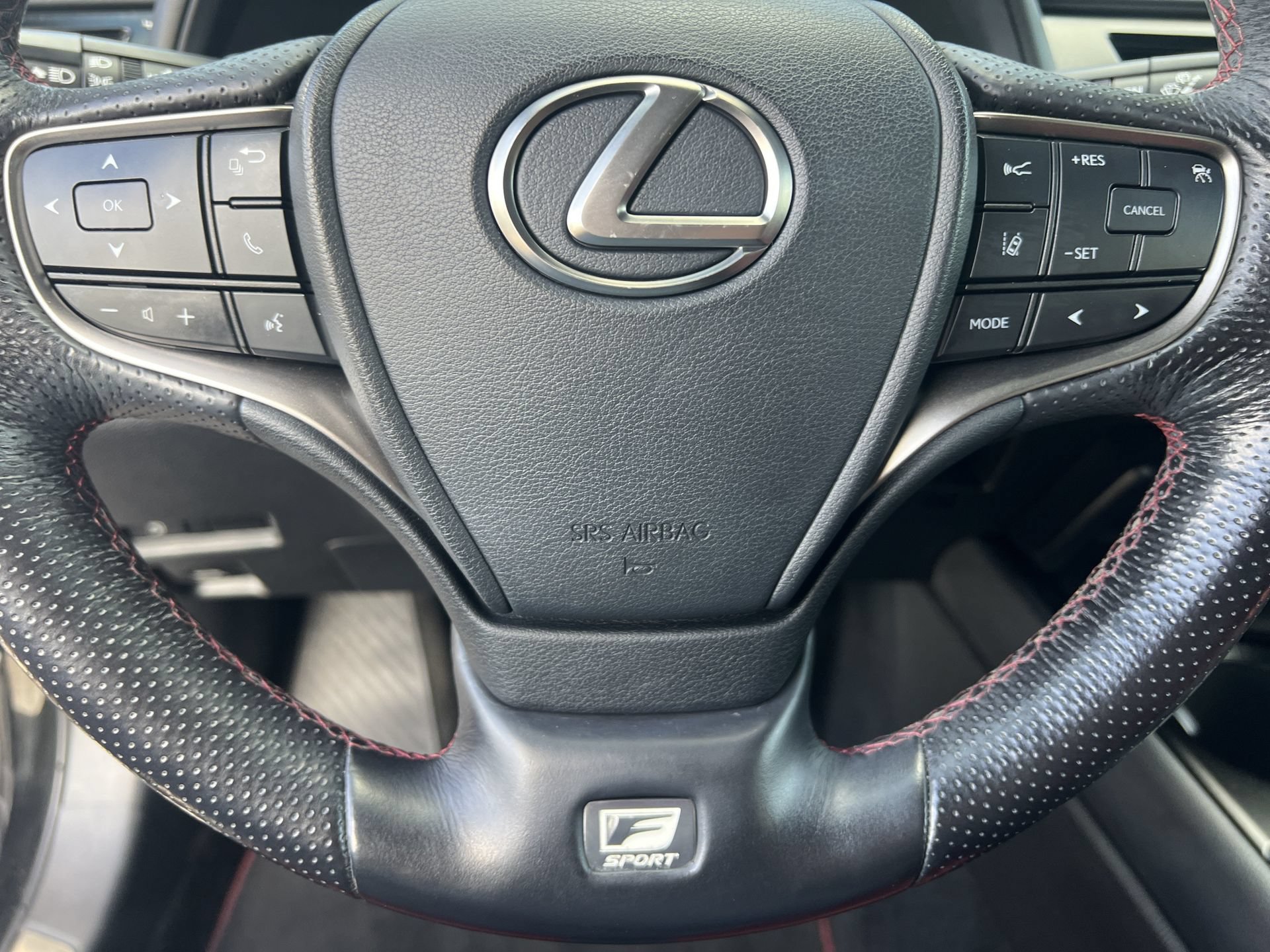 Used 2019 Lexus UX 250h F Sport w/ F Sport Premium Package AWD/4WD image 9