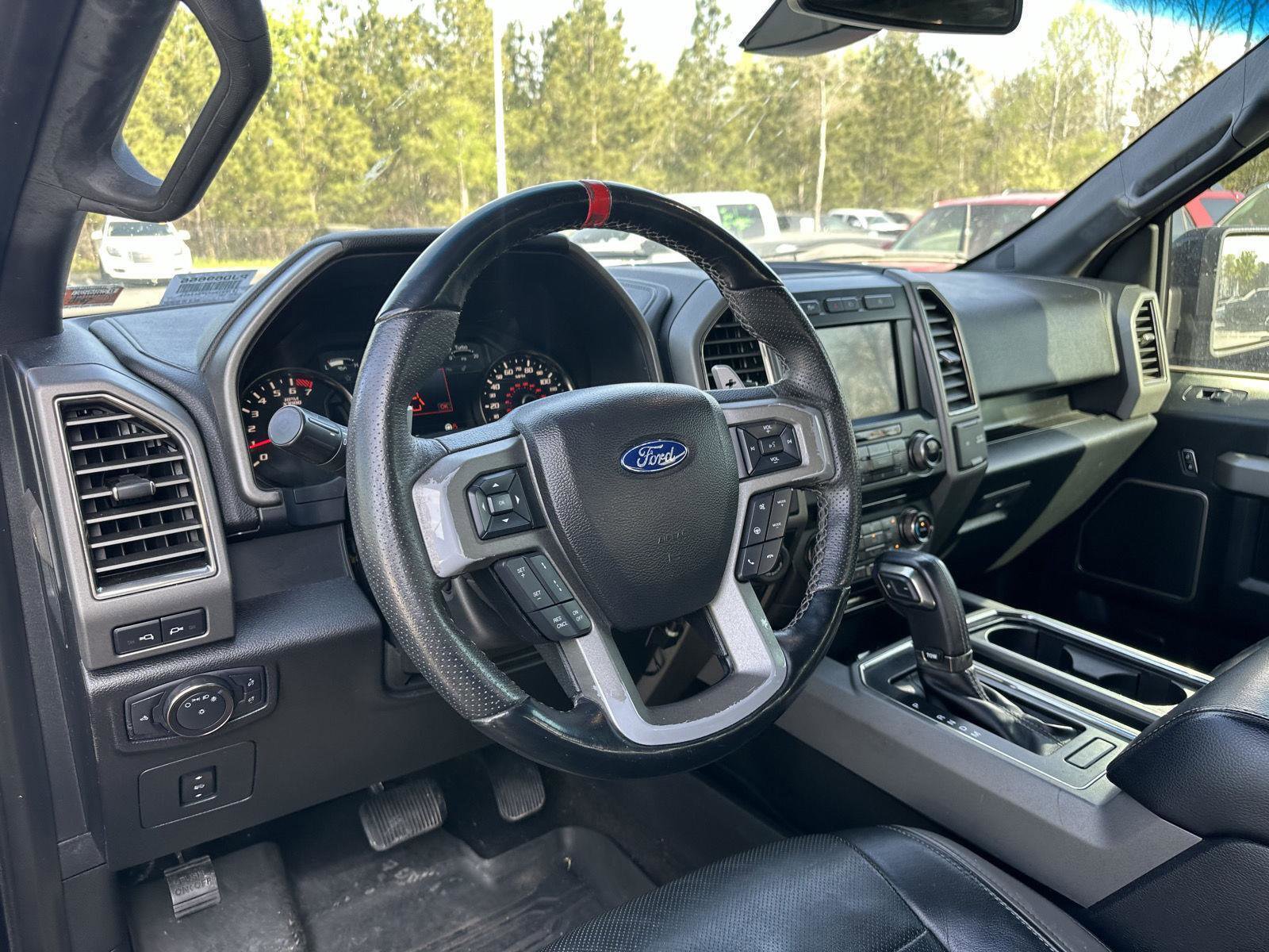 Used 2018 Ford F150 Raptor w/ Equipment Group 802A Luxury image 11