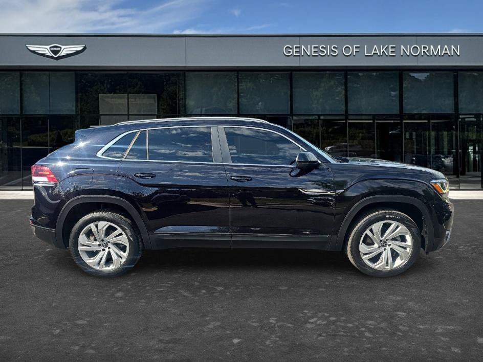 Used 2020 Volkswagen Atlas Cross Sport SEL AWD/4WD image 4