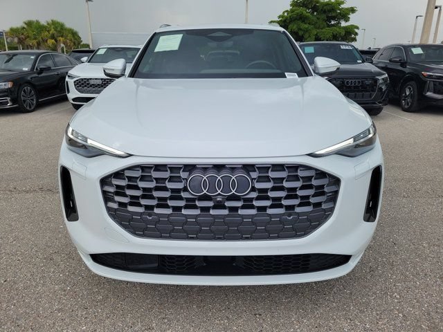 Certified 2025 Audi Q5 Premium Plus w/ Premium Plus AWD/4WD image 3