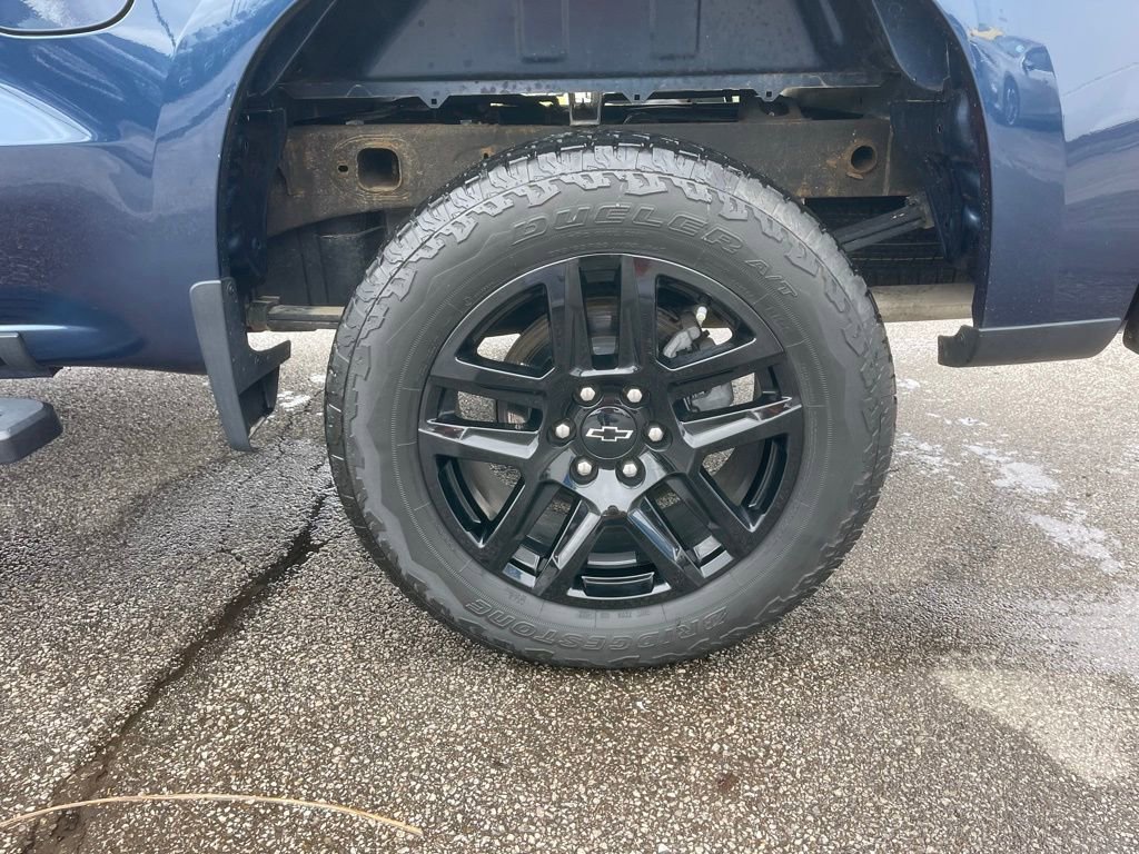 Used 2023 Chevrolet Silverado 1500 LT Trail Boss w/ Convenience Package II image 29