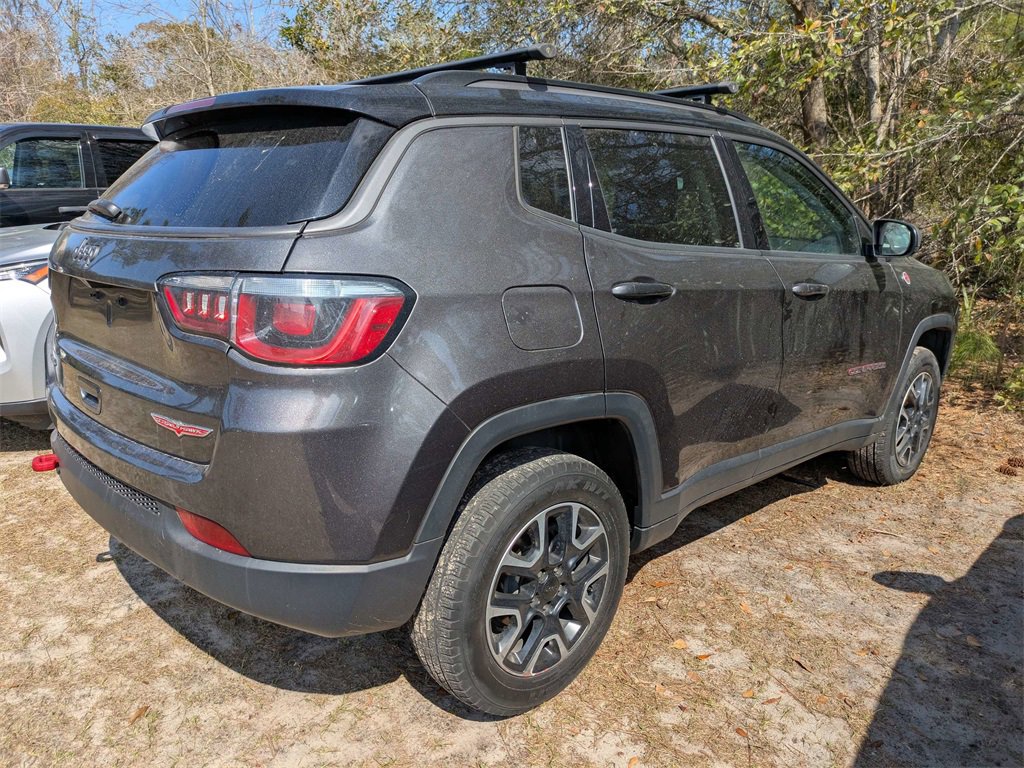 Used 2019 Jeep Compass Trailhawk video 2