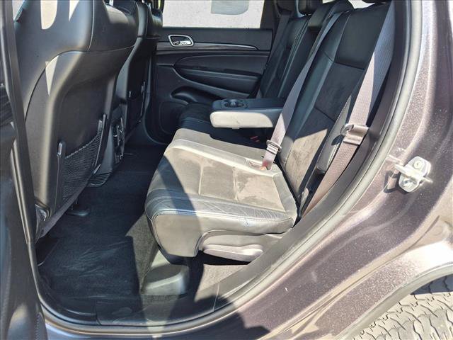 Used 2021 Jeep Grand Cherokee Laredo X AWD/4WD image 19