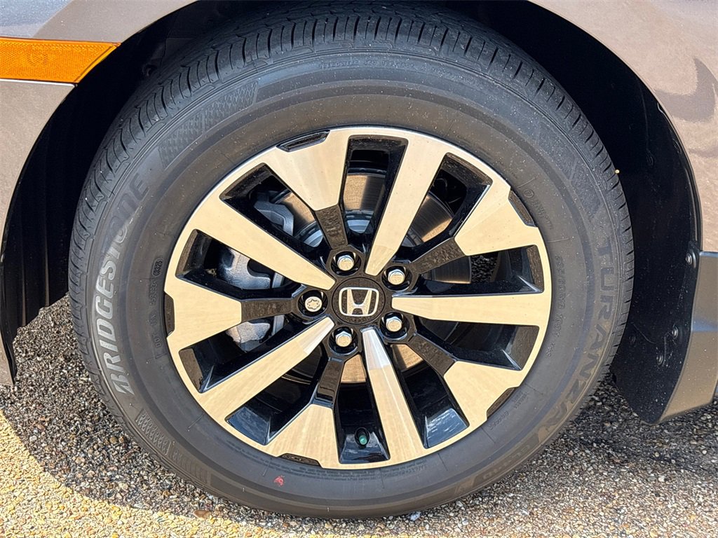New 2026 Honda Odyssey EX-L image 9