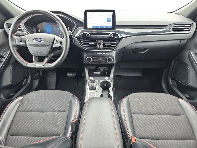 Certified 2025 Ford Escape ST-Line Select AWD/4WD image 11