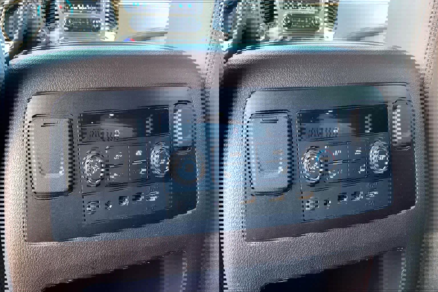 Used 2019 GMC Yukon Denali w/ Denali Ultimate Package image 33