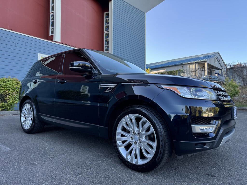 Used 2016 Land Rover Range Rover Sport HSE image 2