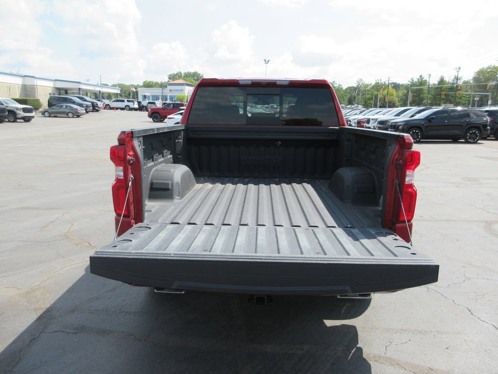 Certified 2024 Chevrolet Silverado 1500 High Country AWD/4WD image 9