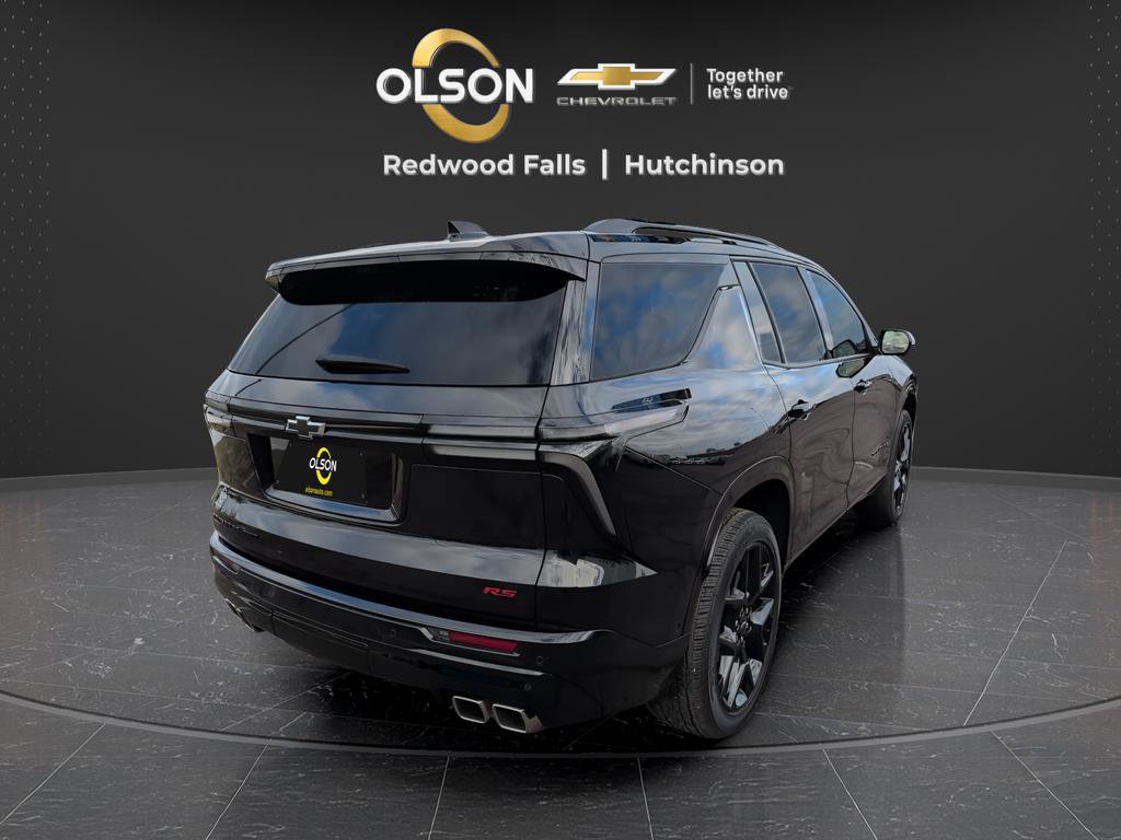 Used 2025 Chevrolet Traverse RS image 5