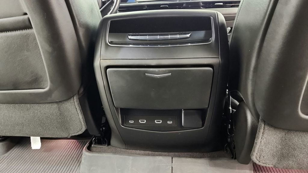 Used 2023 Cadillac Escalade ESV V w/ Heavy-Duty Trailer Package image 52