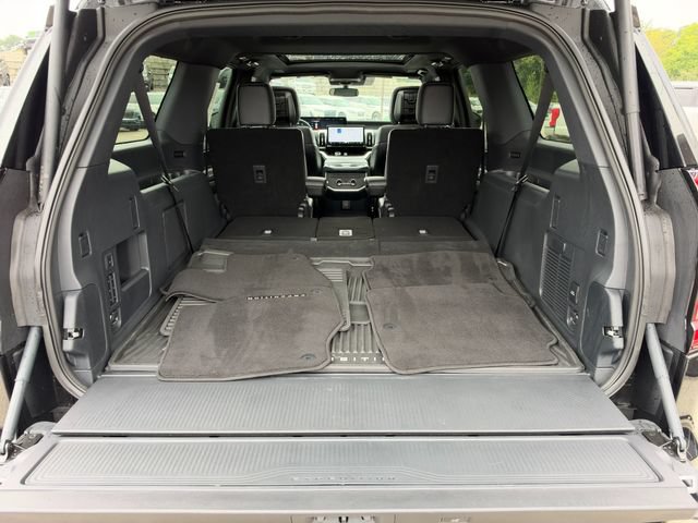 Used 2026 Ford Expedition Max Platinum w/ Stealth Performance Package AWD/4WD image 18
