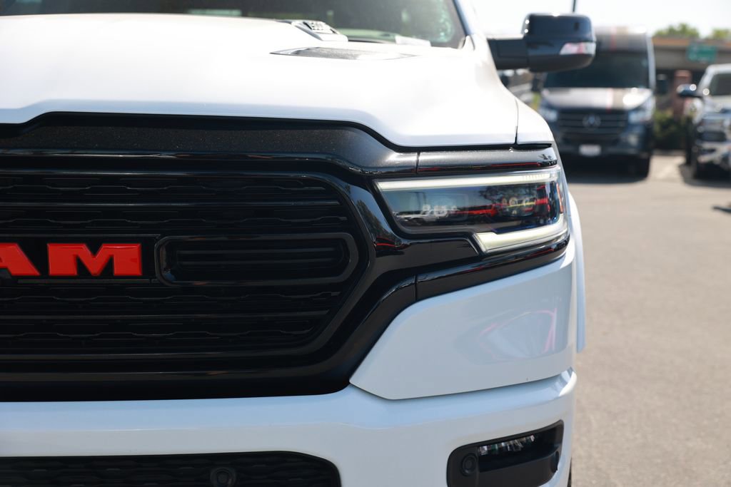Used 2022 RAM 1500 Limited AWD/4WD image 5