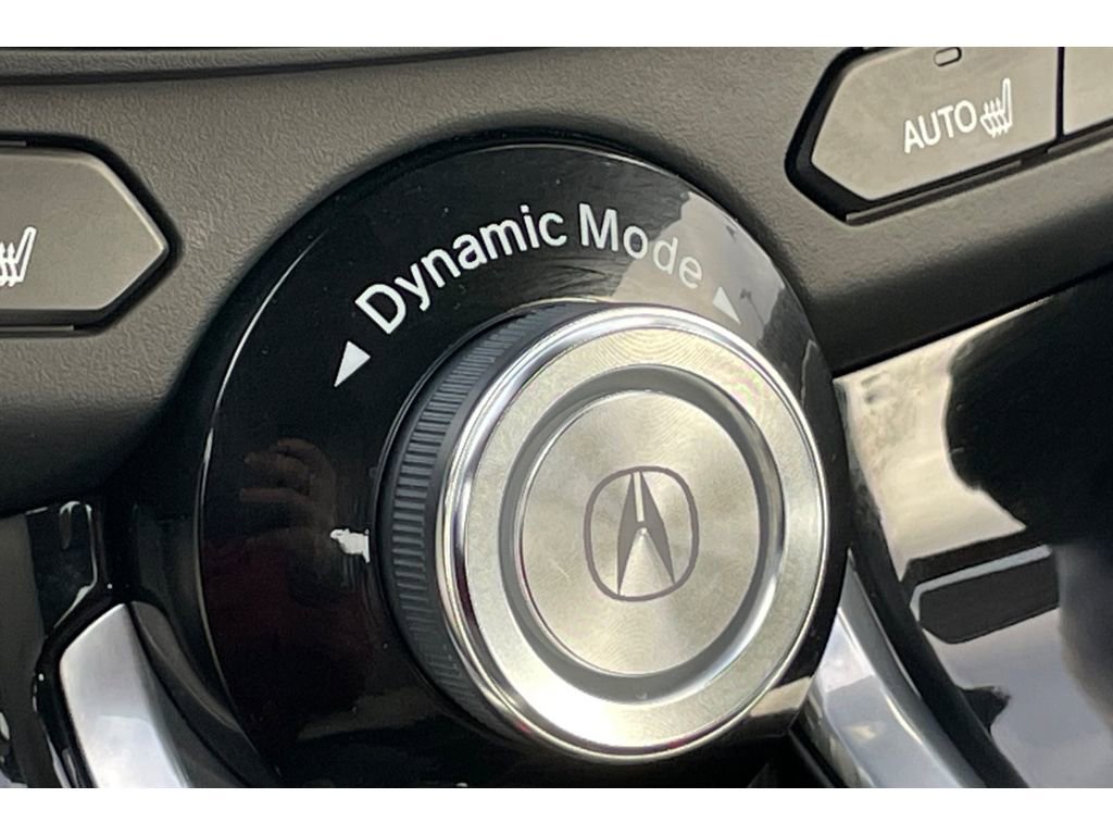 Certified 2025 Acura TLX w/ Technology Package image 29
