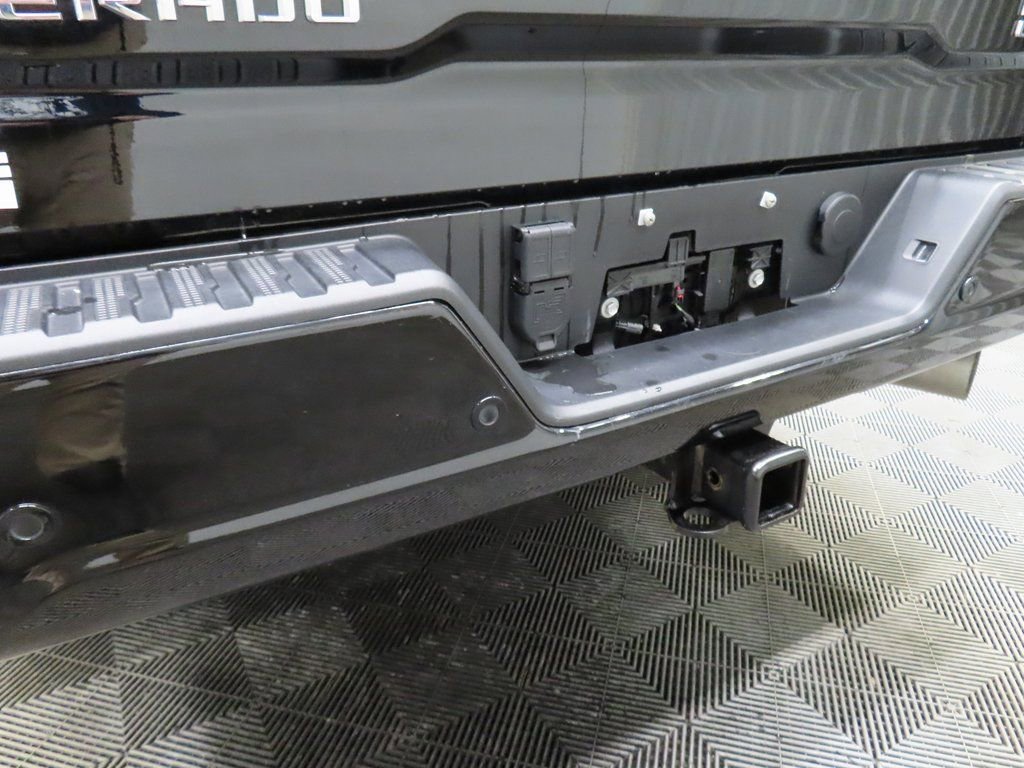 Used 2023 Chevrolet Silverado 3500 High Country w/ Z71 Off-Road Package image 51