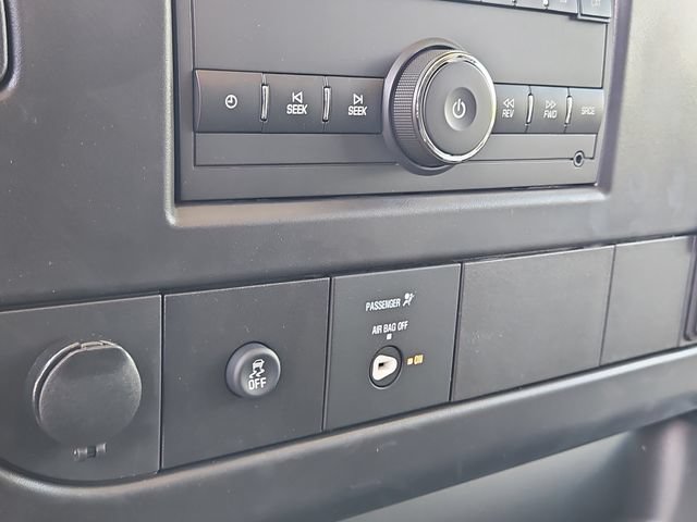 New 2026 GMC Savana 2500 w/ Driver Convenience Package RWD image 27