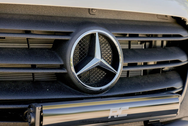 Used 2025 Mercedes-Benz Sprinter 2500 image 85
