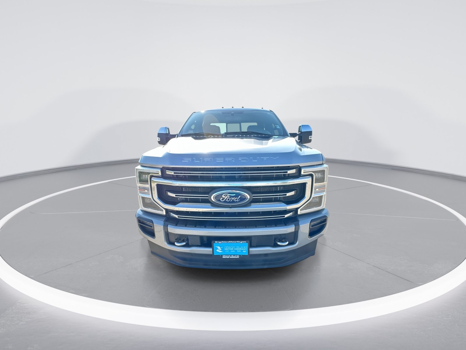 Used 2022 Ford F350 Platinum AWD/4WD image 3