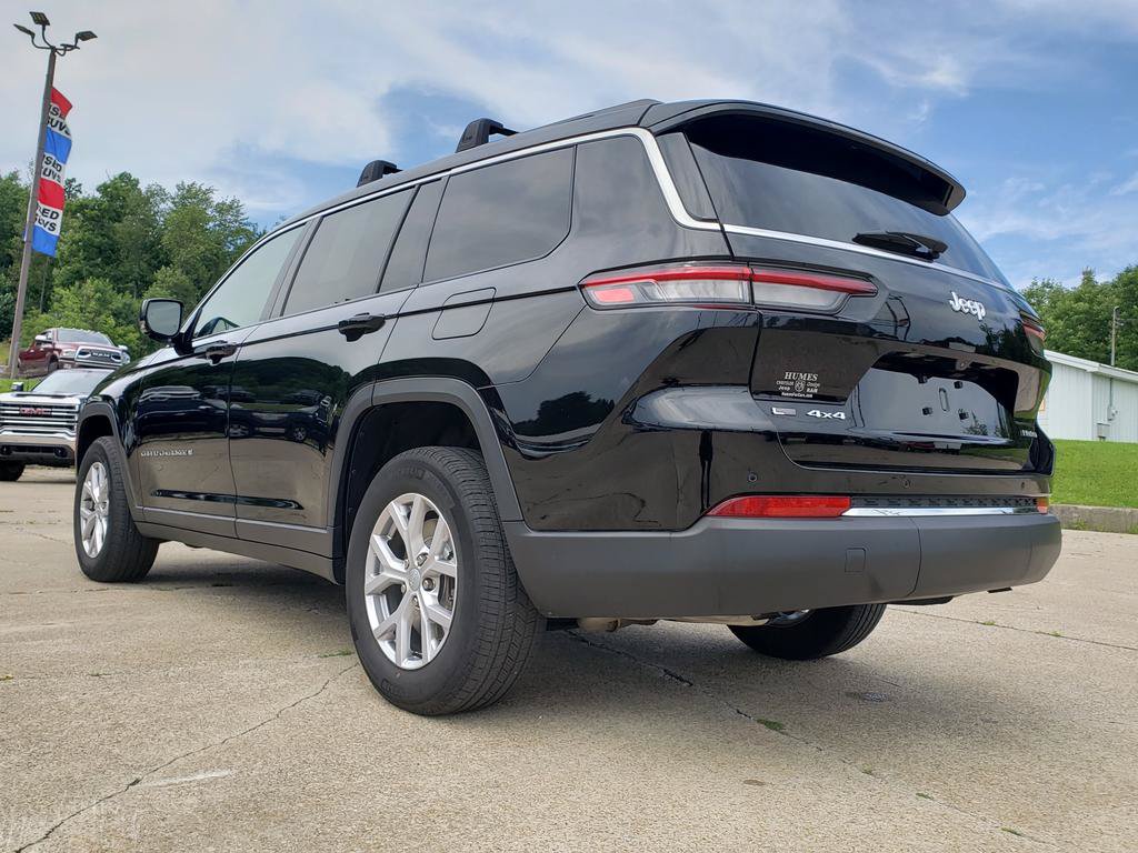 Used 2022 Jeep Grand Cherokee L Limited AWD/4WD image 5