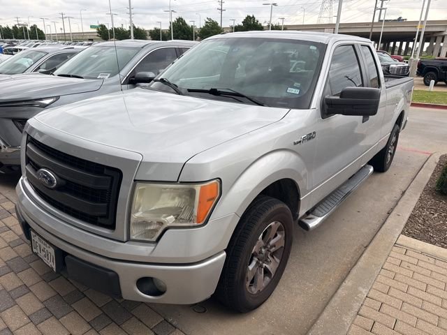 Used 2013 Ford F150 STX w/ Mid Equipment Group RWD image 2
