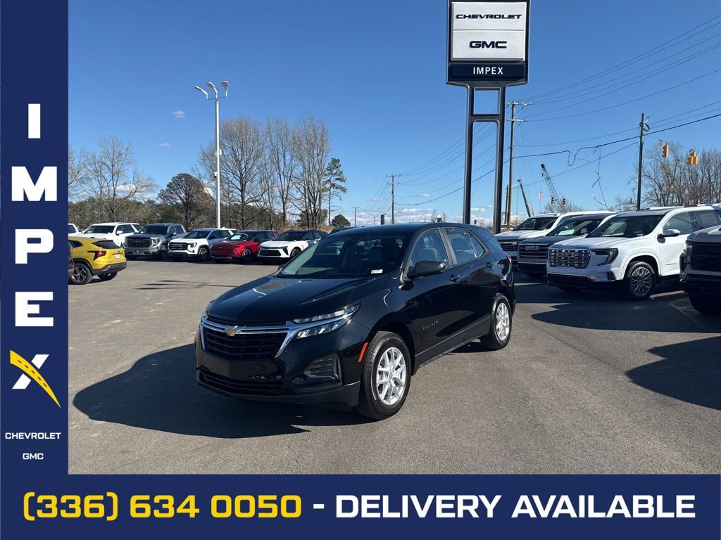 Used 2024 Chevrolet Equinox LS image 1