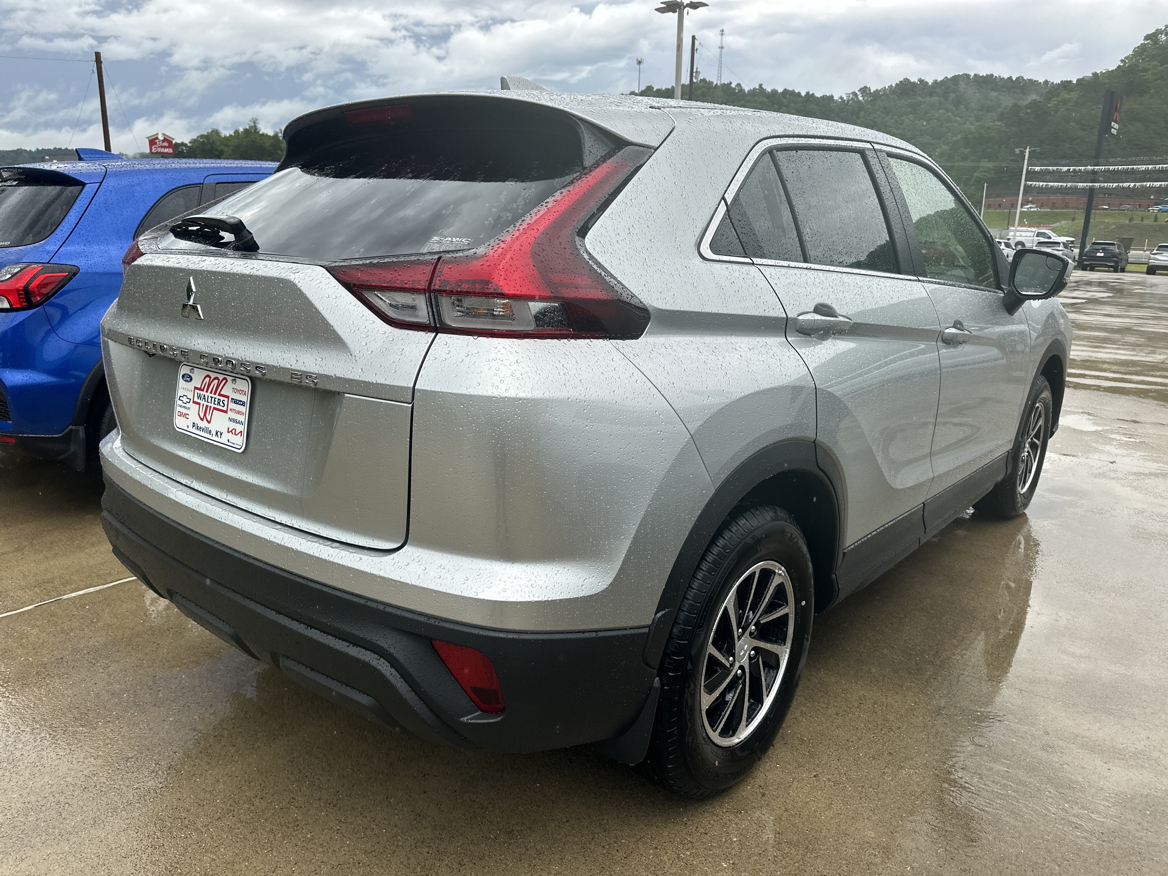 New 2026 Mitsubishi Eclipse Cross ES AWD/4WD image 2