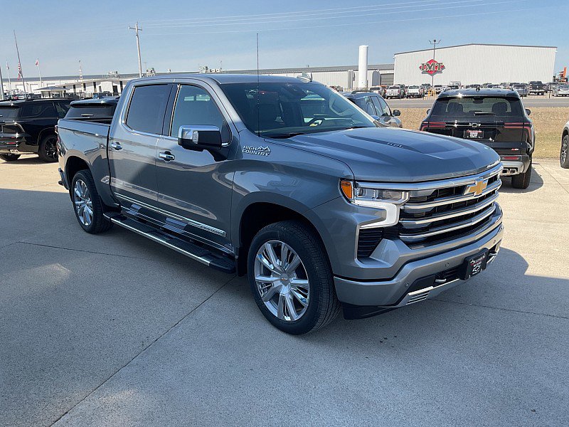 New 2026 Chevrolet Silverado 1500 High Country w/ High Country Premium Package image 4