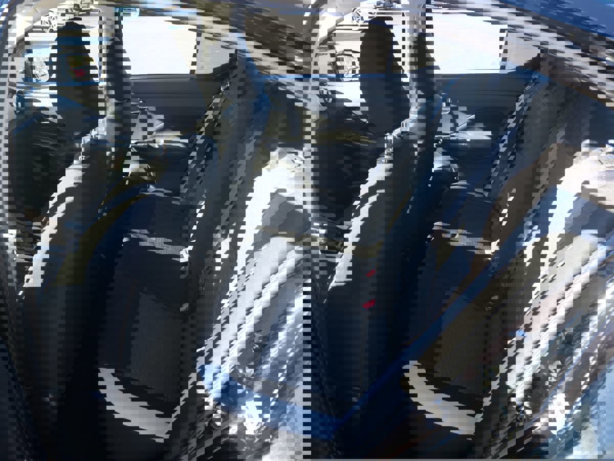 Used 2021 Nissan Versa SV image 21