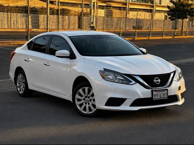 Used 2016 Nissan Sentra S FWD image 1