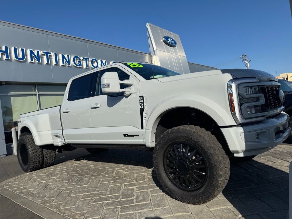Used 2026 Ford F450 Lariat image 35
