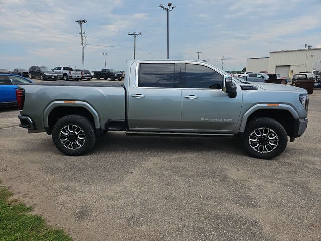 Used 2024 GMC Sierra 2500 Denali Ultimate AWD/4WD image 6