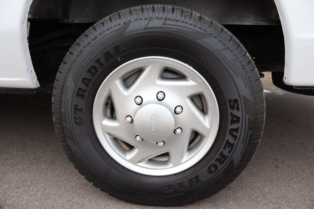 Used 2012 Ford E-350 and Econoline 350 Extended Super Duty w/ PWR Group RWD image 39