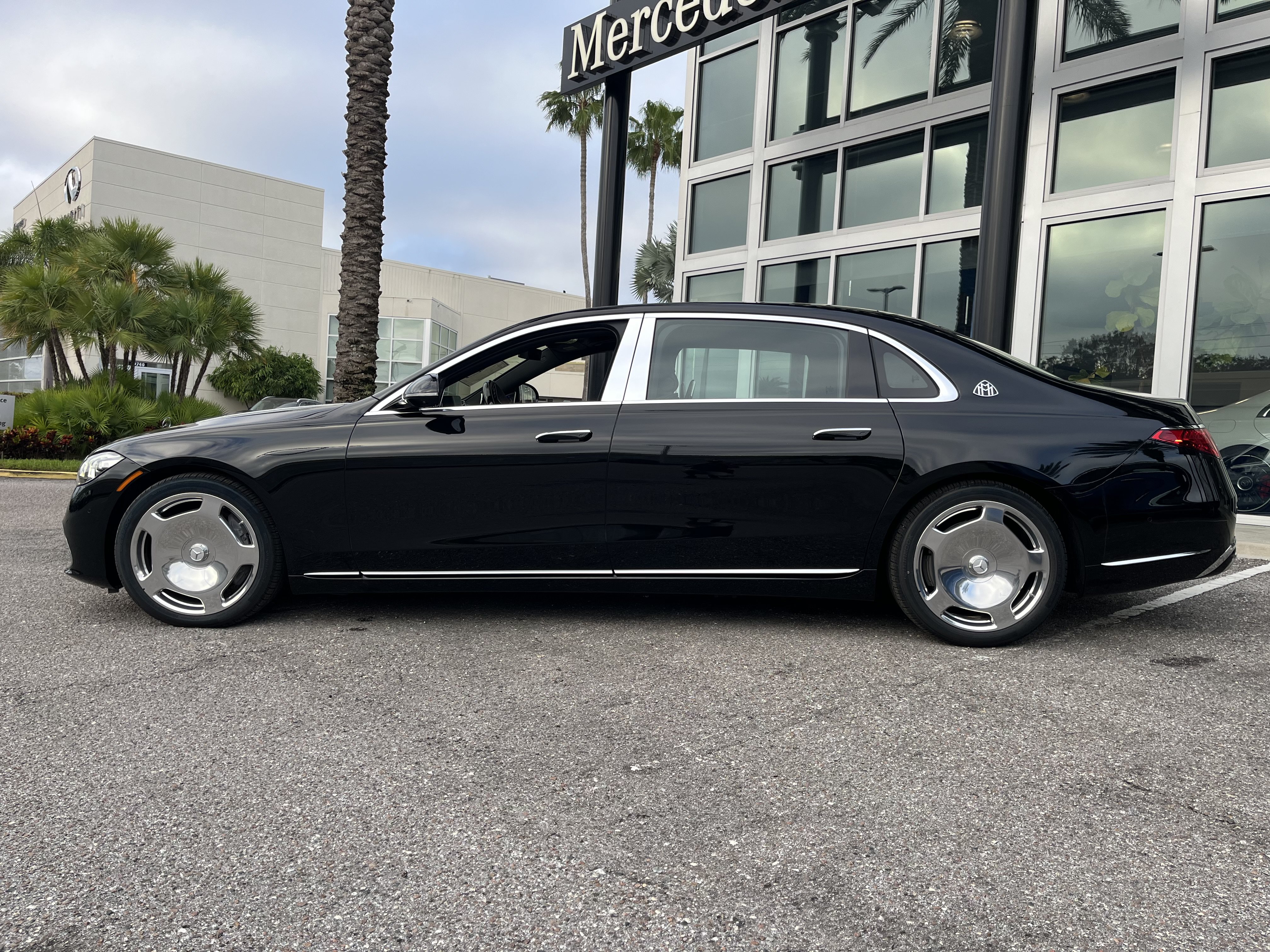 New 2026 Mercedes-Benz Maybach S 580 4MATIC image 3