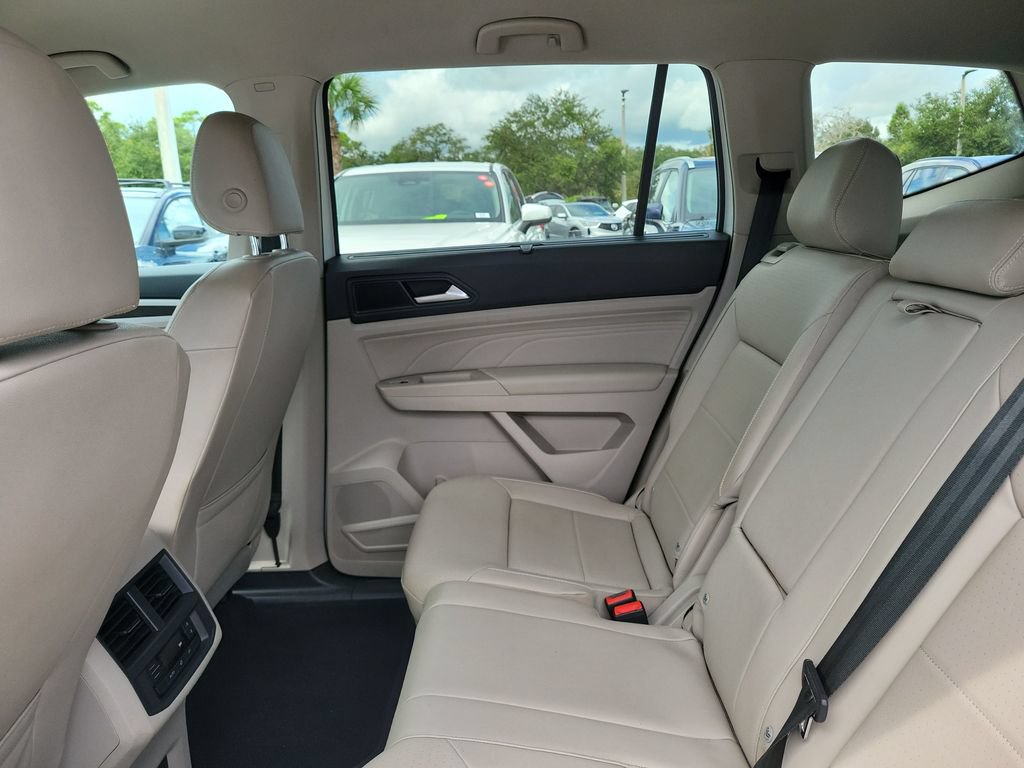 Used 2021 Volkswagen Atlas SE FWD image 24