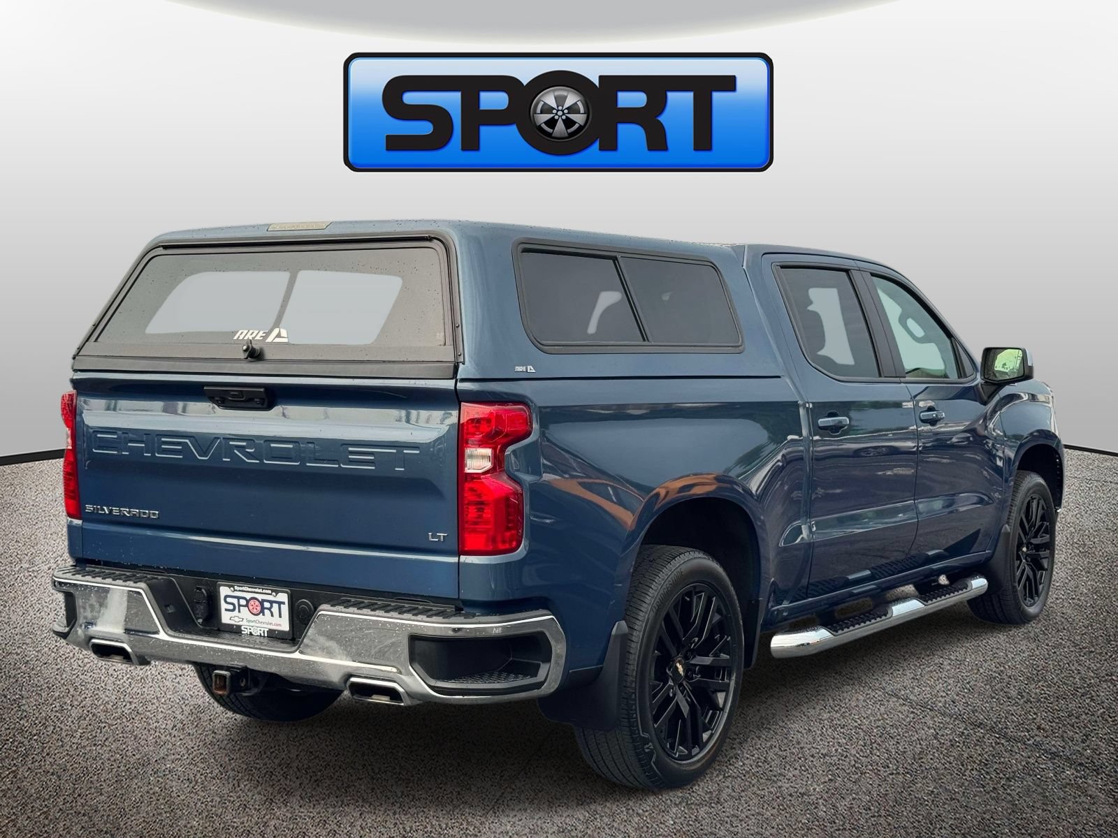 Used 2024 Chevrolet Silverado 1500 LT AWD/4WD image 23