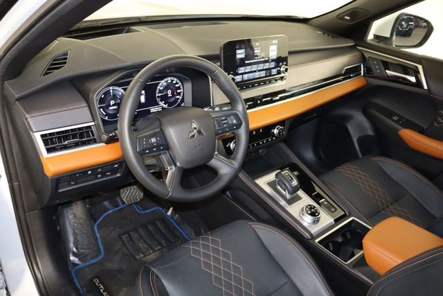 Used 2024 Mitsubishi Outlander SEL image 27