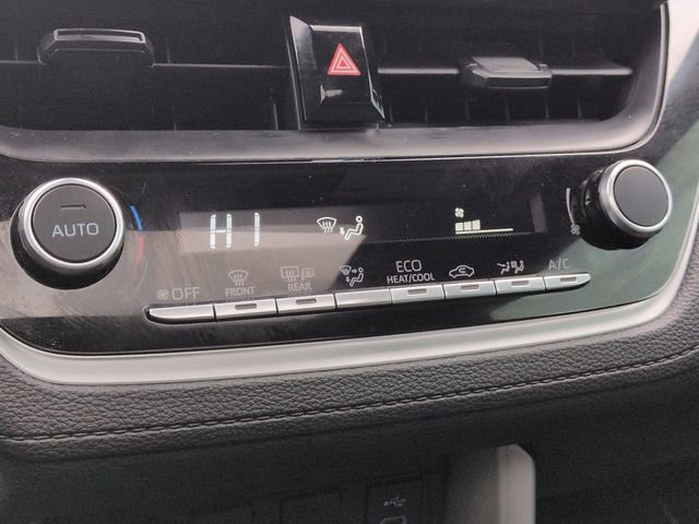Used 2025 Toyota Corolla Cross AWD Hybrid w/ Moonroof Package image 23