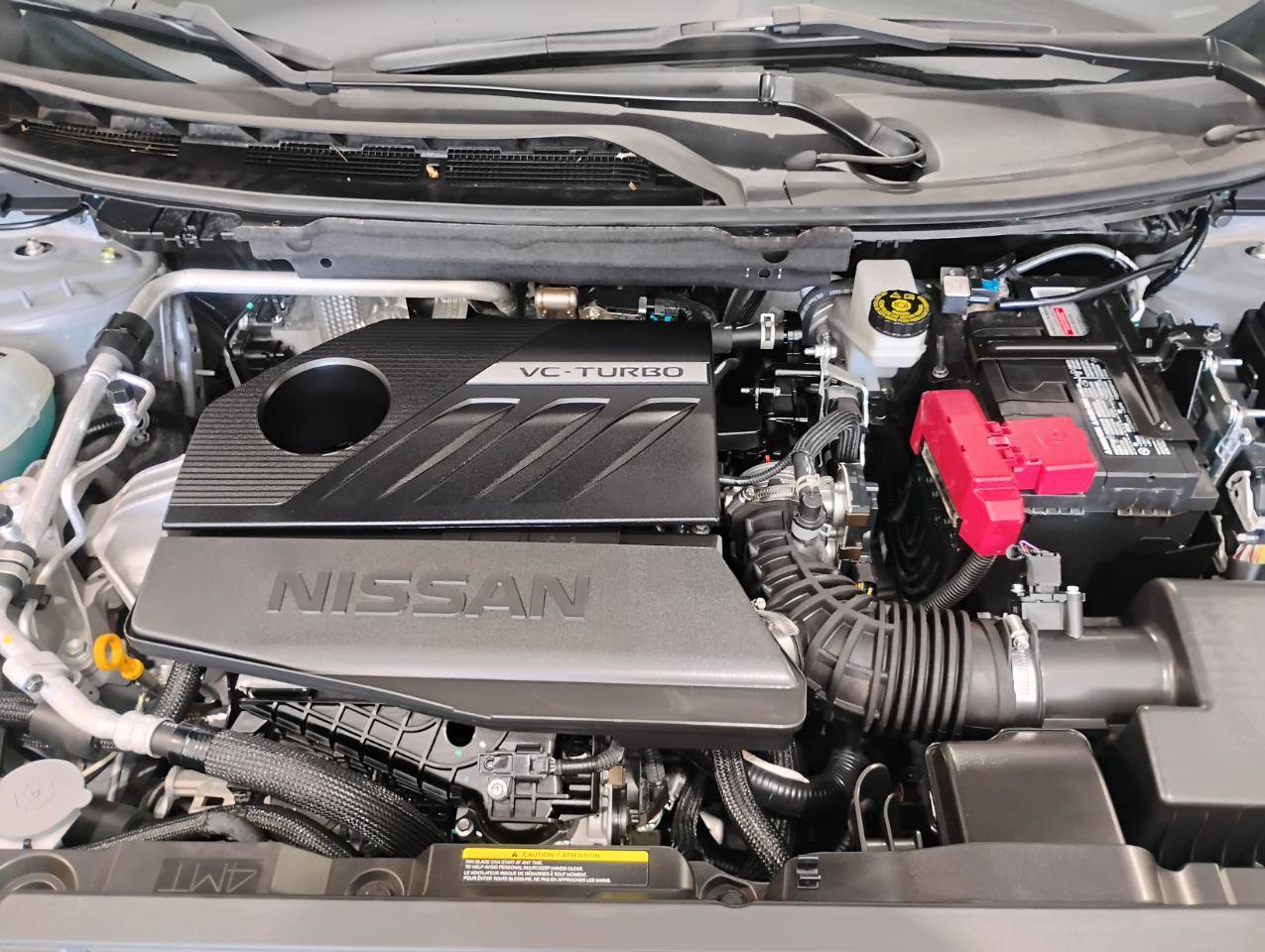Used 2024 Nissan Rogue Platinum w/ Platinum Premium Package FWD image 33