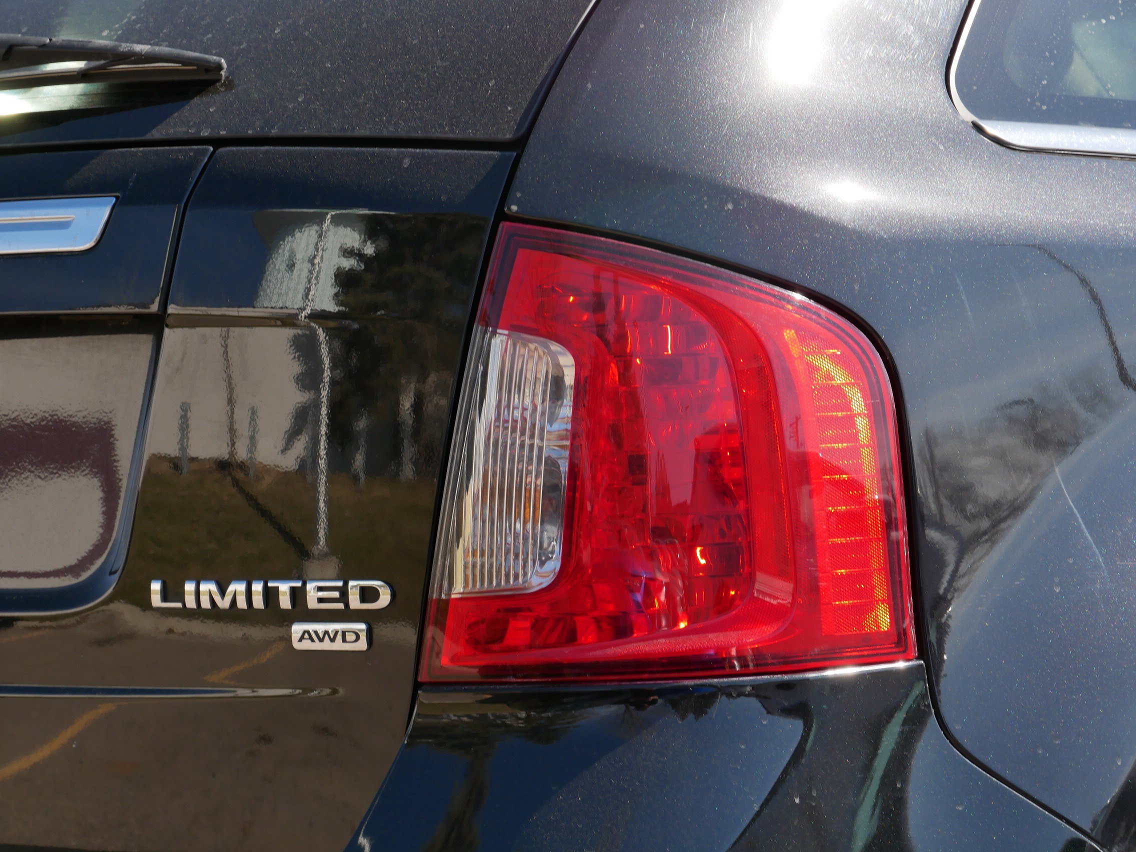 Used 2013 Ford Edge Limited AWD/4WD image 16