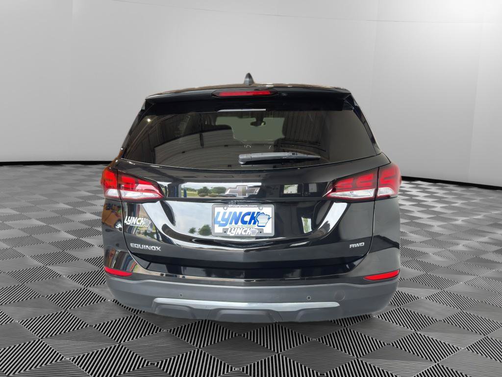 Used 2023 Chevrolet Equinox LT AWD/4WD image 4