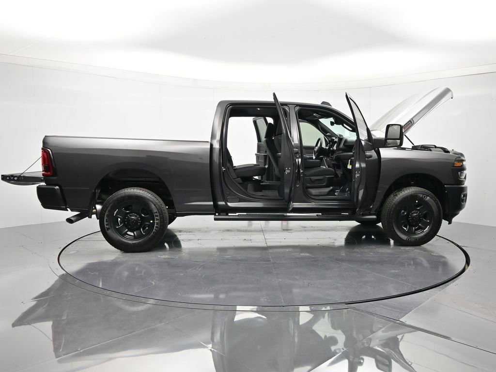 New 2026 RAM 3500 Tradesman AWD/4WD image 47