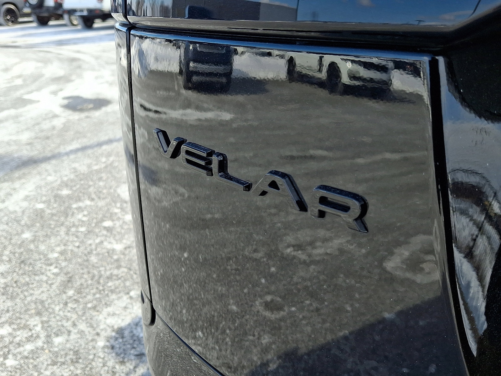 Used 2026 Land Rover Range Rover Velar Dynamic SE image 30