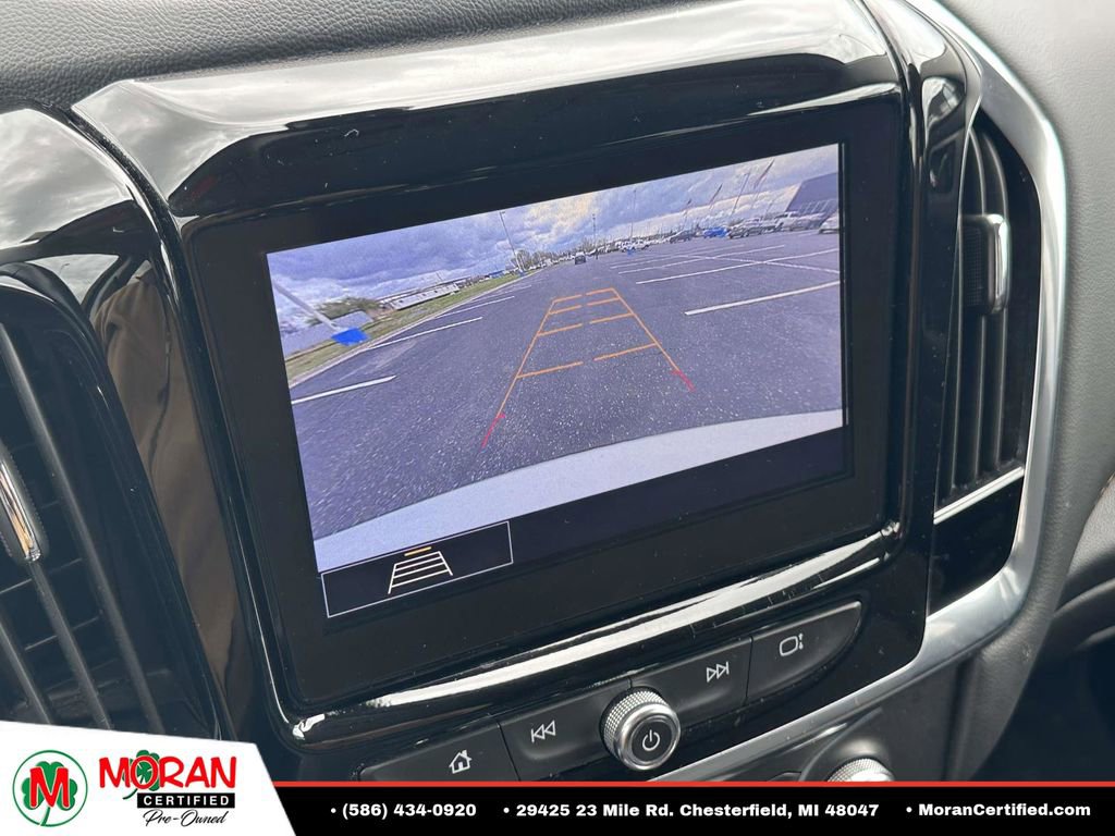 Used 2021 Chevrolet Traverse LT FWD image 26
