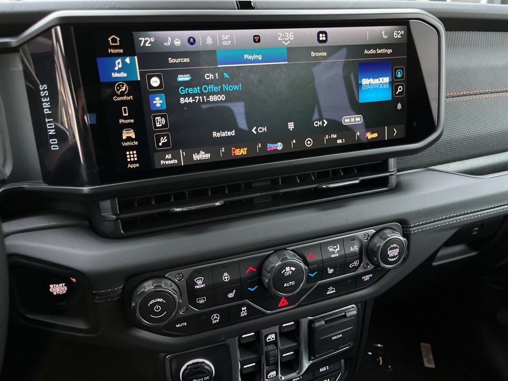 New 2026 Jeep Gladiator Mojave AWD/4WD image 32